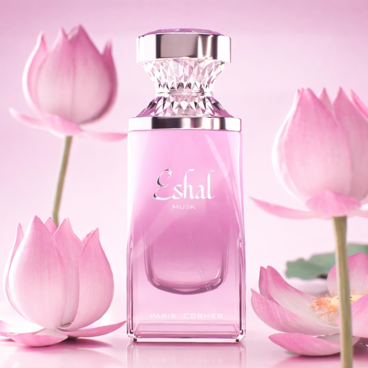 Paris Corner Eshal Musk cap detail adds an elegant finishing touch.