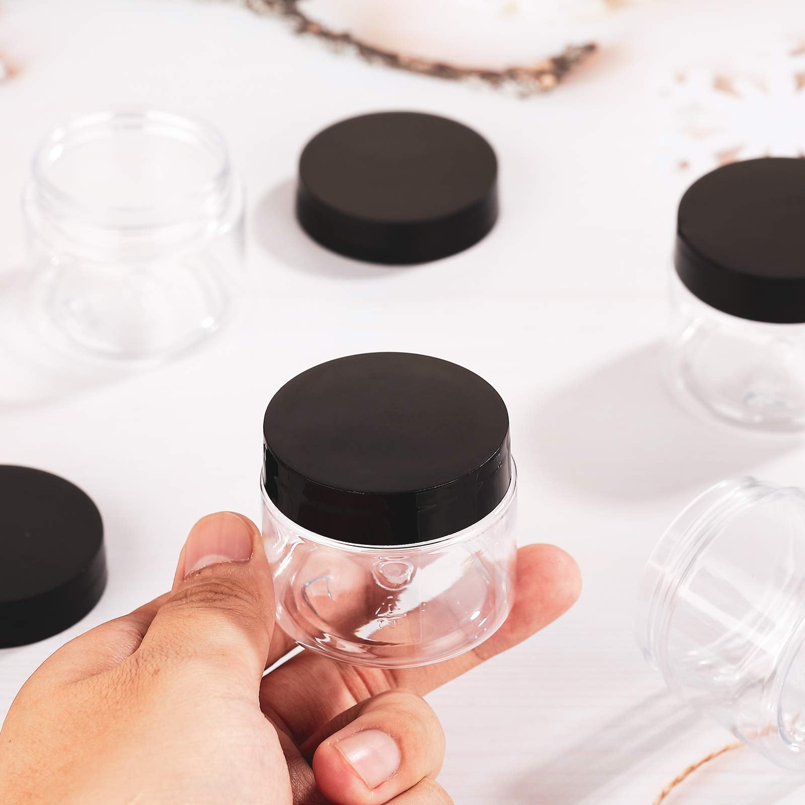 Patelai reusable jars ideal for gifts, party favors, or home crafts.