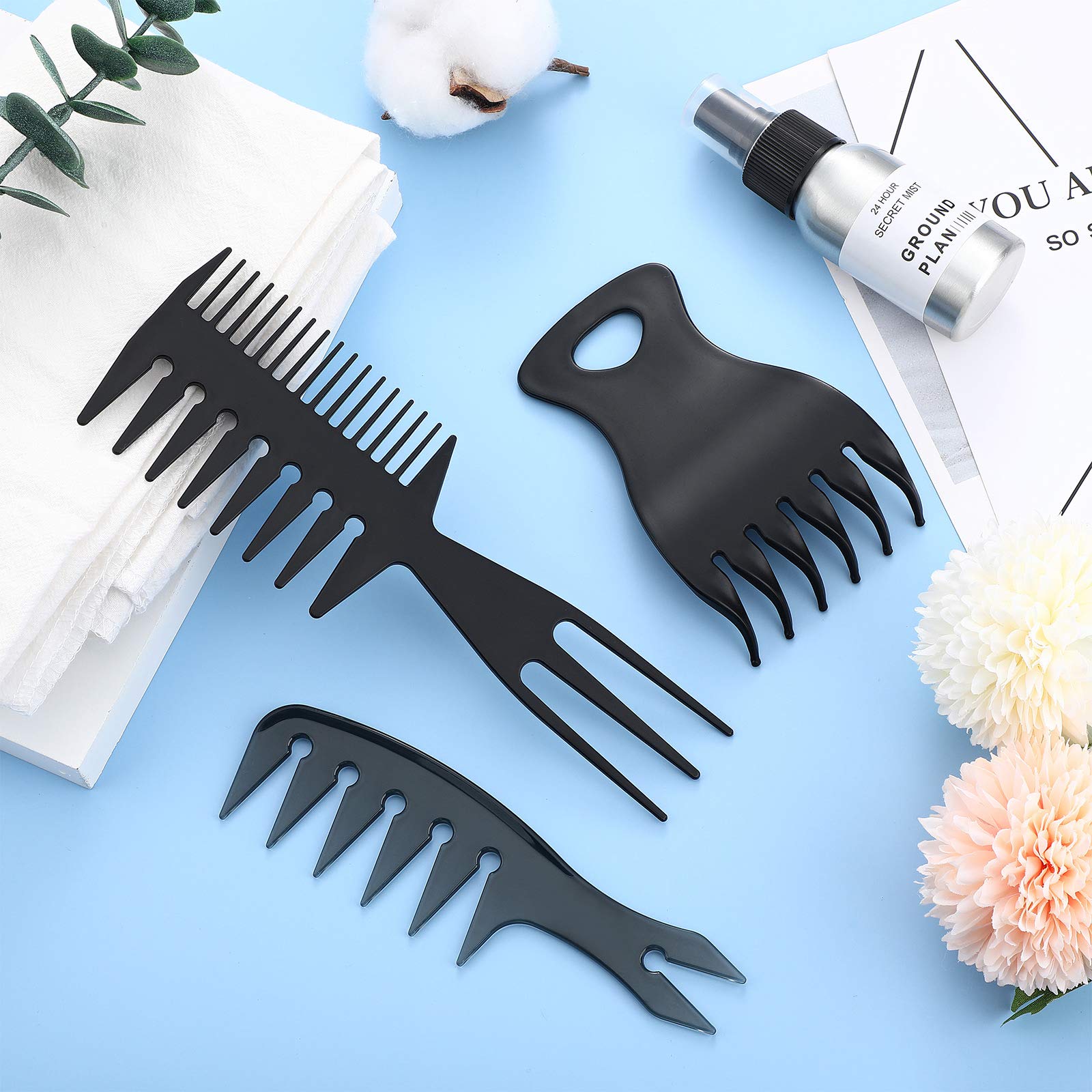 Patelai tail-detail aids precise parting and styling