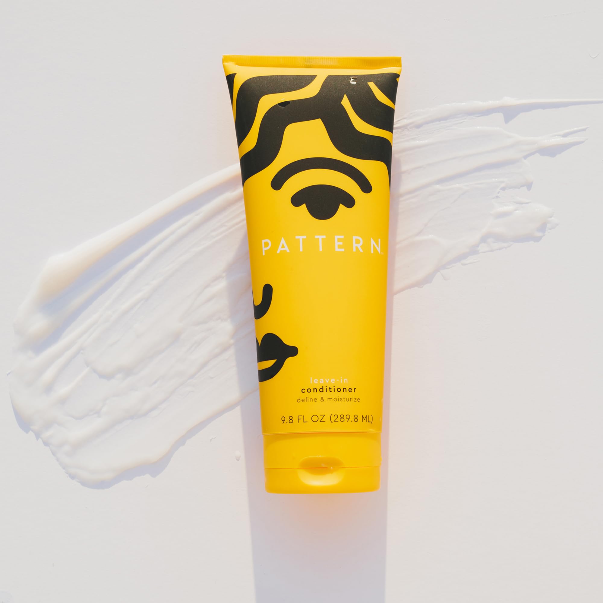 PATTERN Hair care routine setup featuring leave-in for best results.