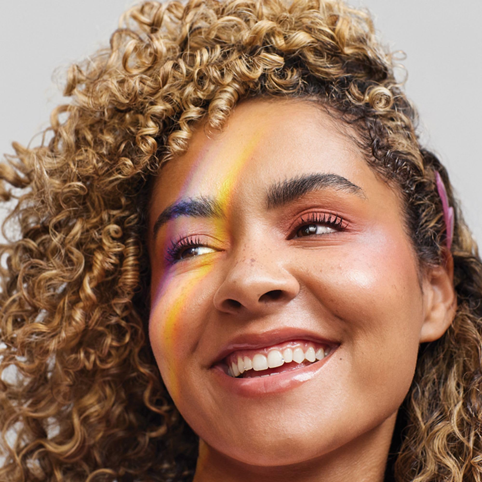 Paul Mitchell Almond-oil ingredient indicates nourishment and shine.