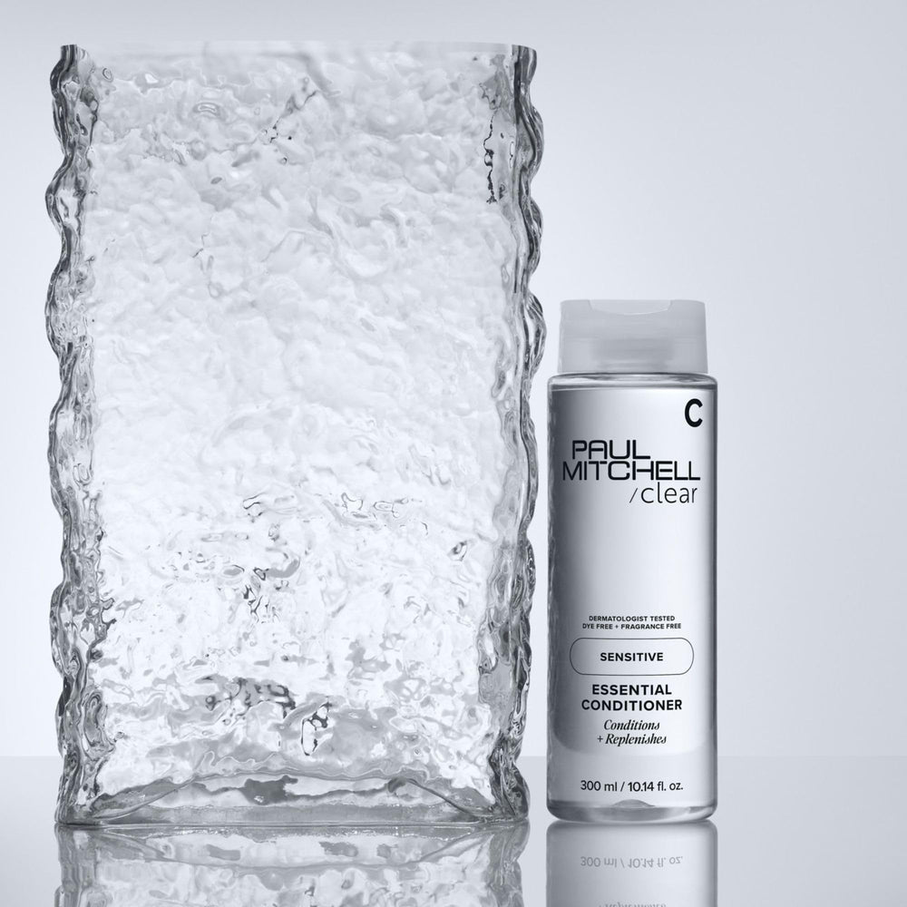 Cabello suave y ligero tras usar Paul Mitchell sin fragancia.