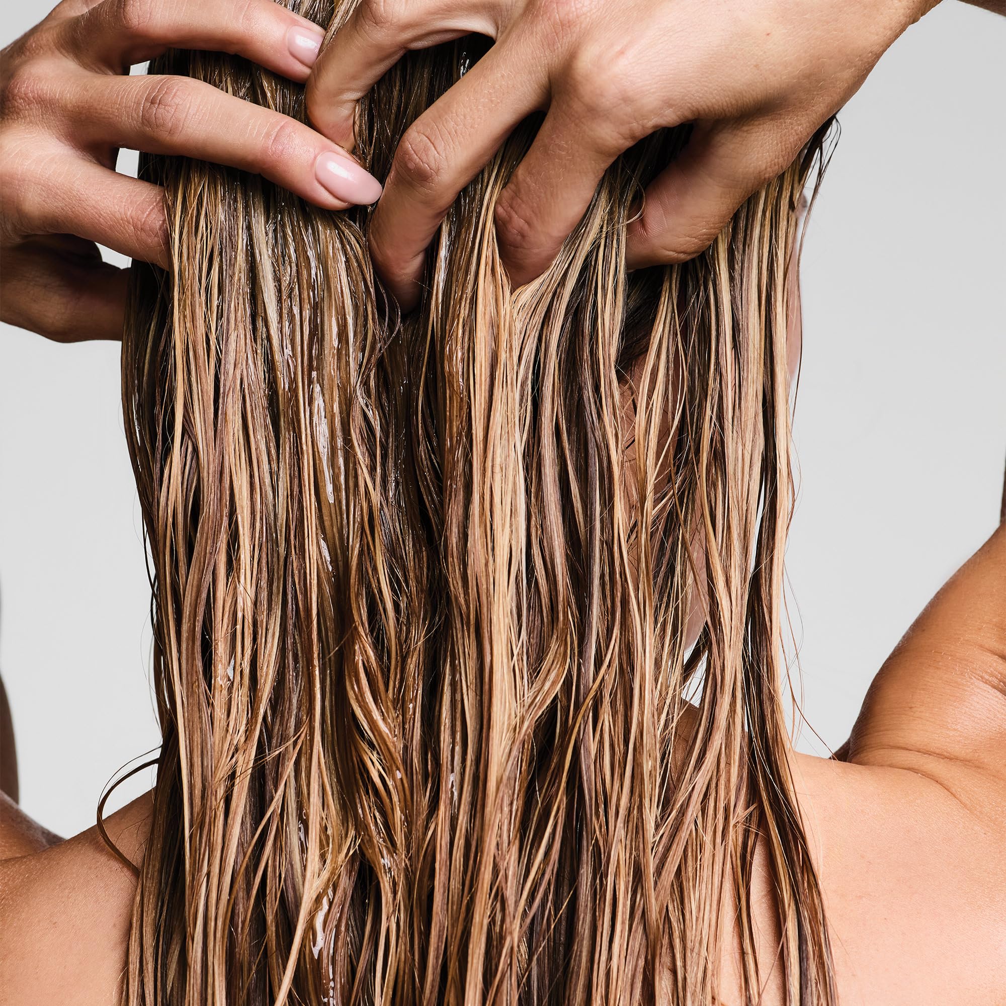Envase de Paul Mitchell con material PCR para reducir impacto ambiental.