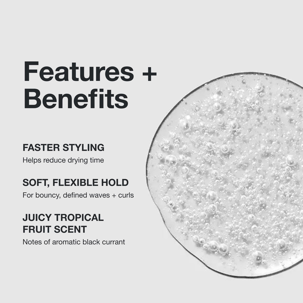 Paul Mitchell Round Trip Serum aplicación en rizos mojados para definir ondas