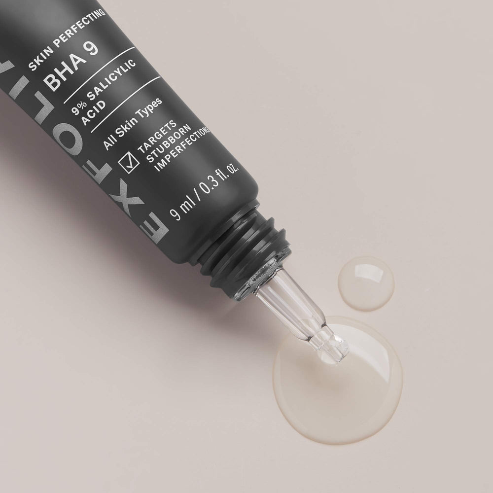 Close-up of Paula's Choice BHA 9 gel-serum texture ready for nightly use