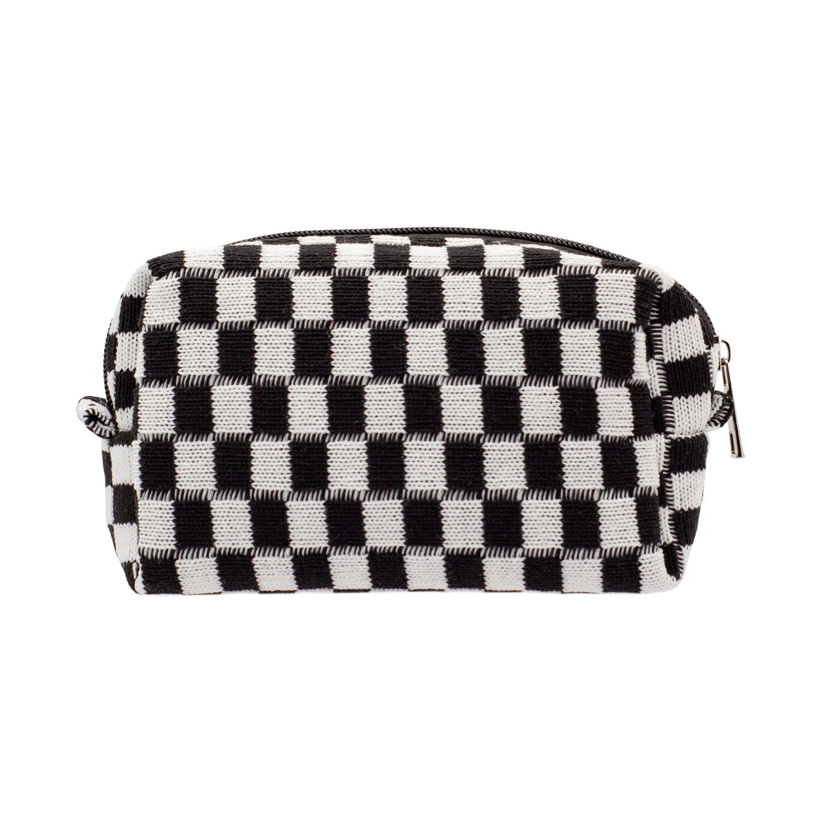 PAZIMIIK checkered makeup bag, closed with zipper, ideal for on-the-go storage.