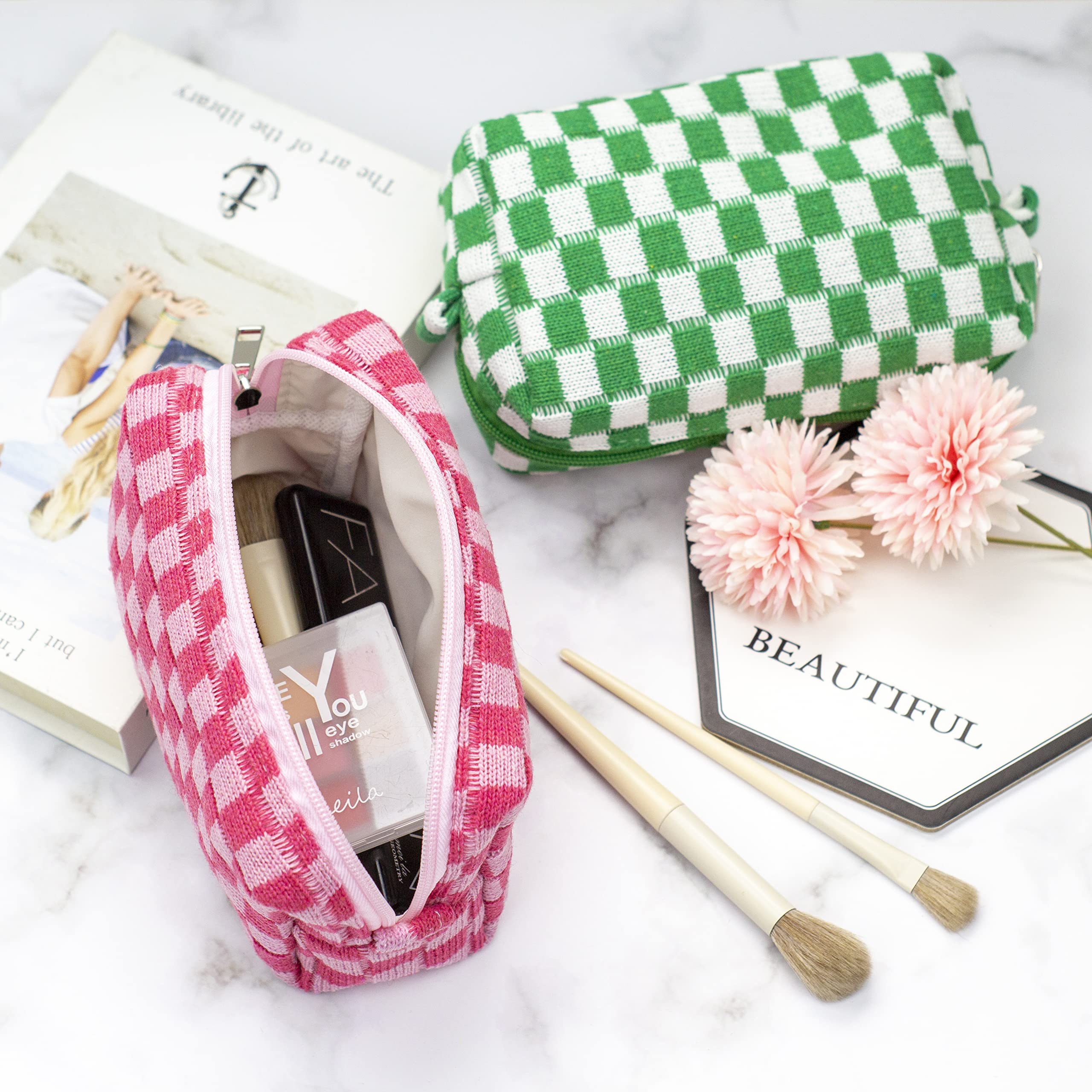 PAZIMIIK Checkered Makeup Bag side view highlighting compact travel-friendly size