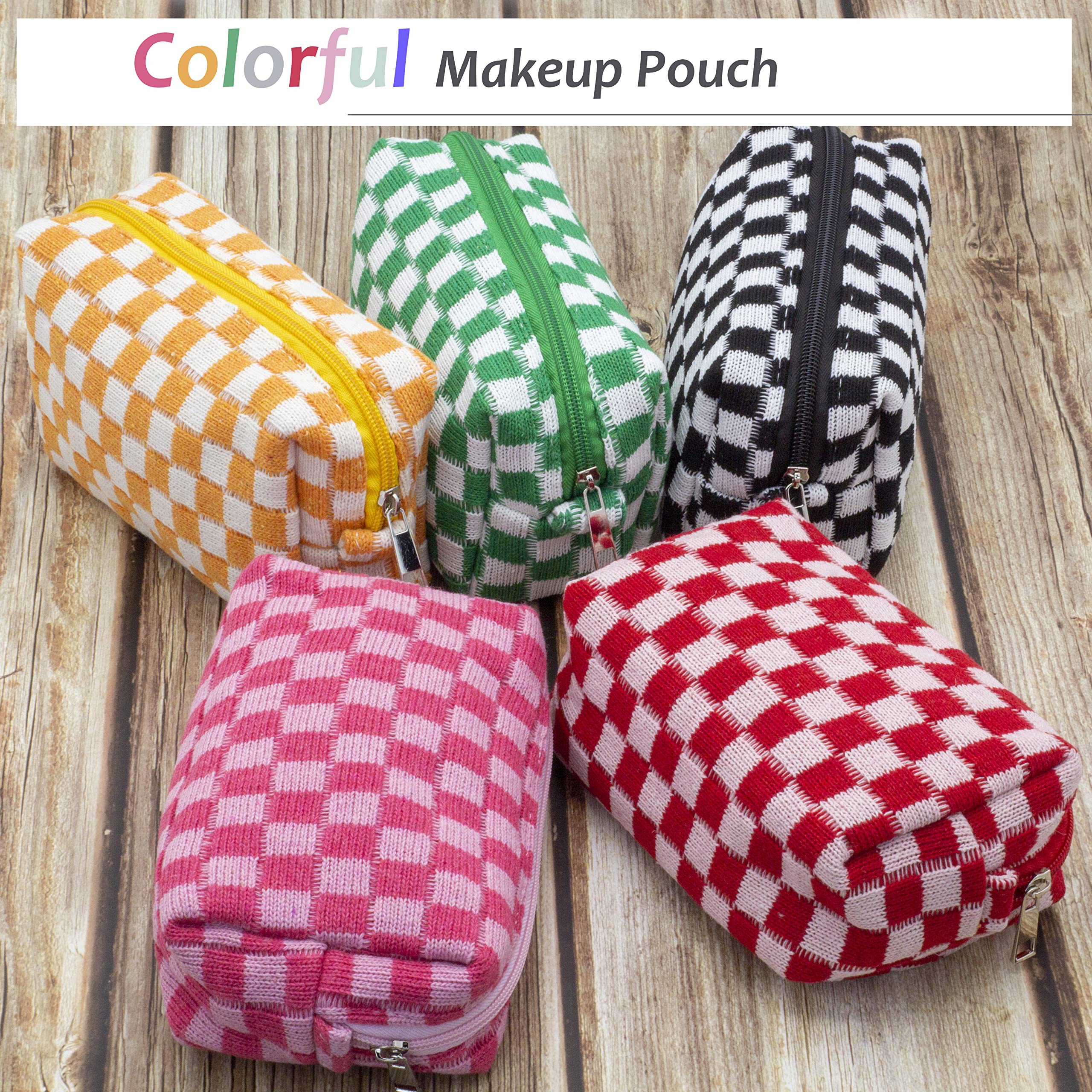 PAZIMIIK Checkered Makeup Bag top zipper closeup secures contents stylishly