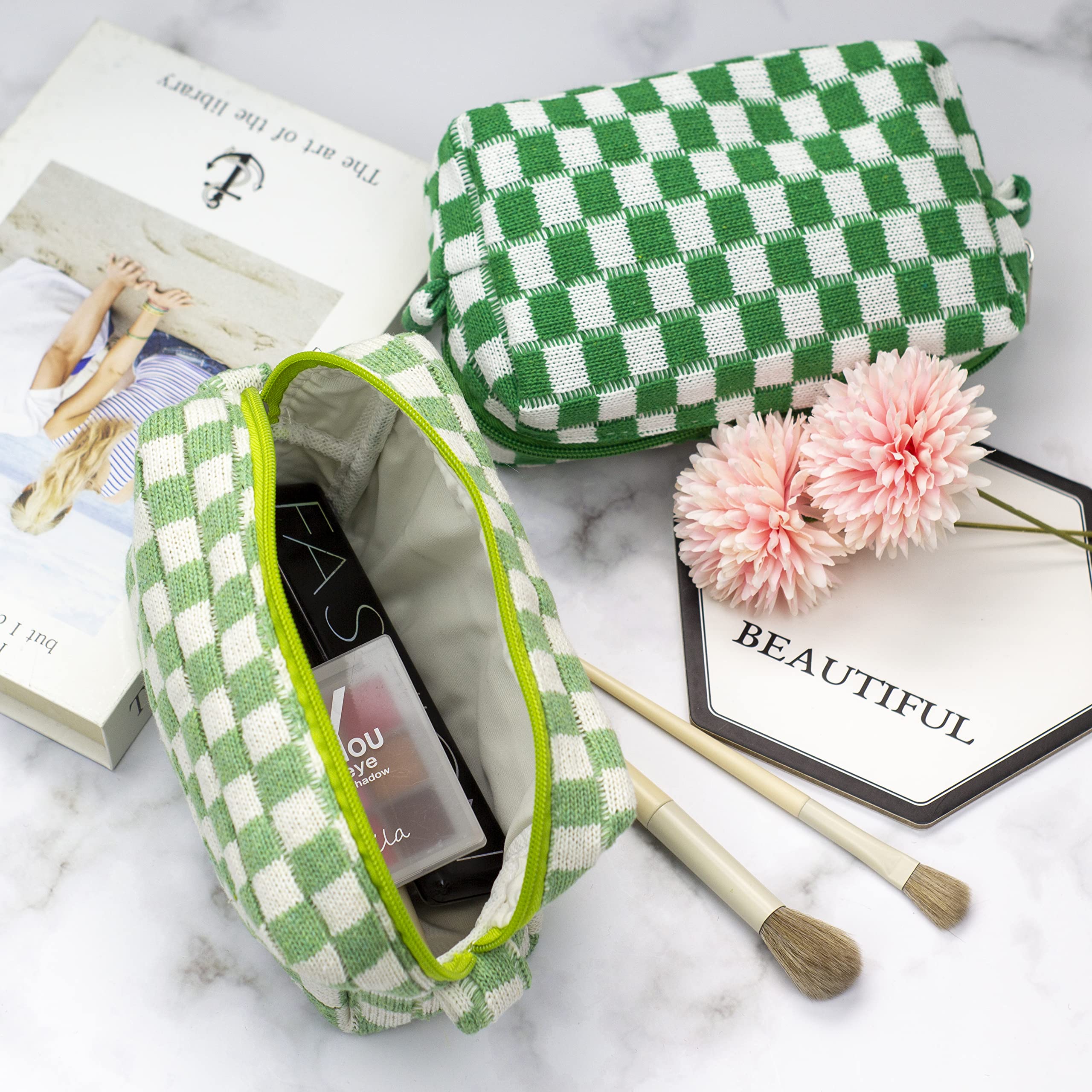 PAZIMIIK light-green bag offers stylish organization for daily routines.