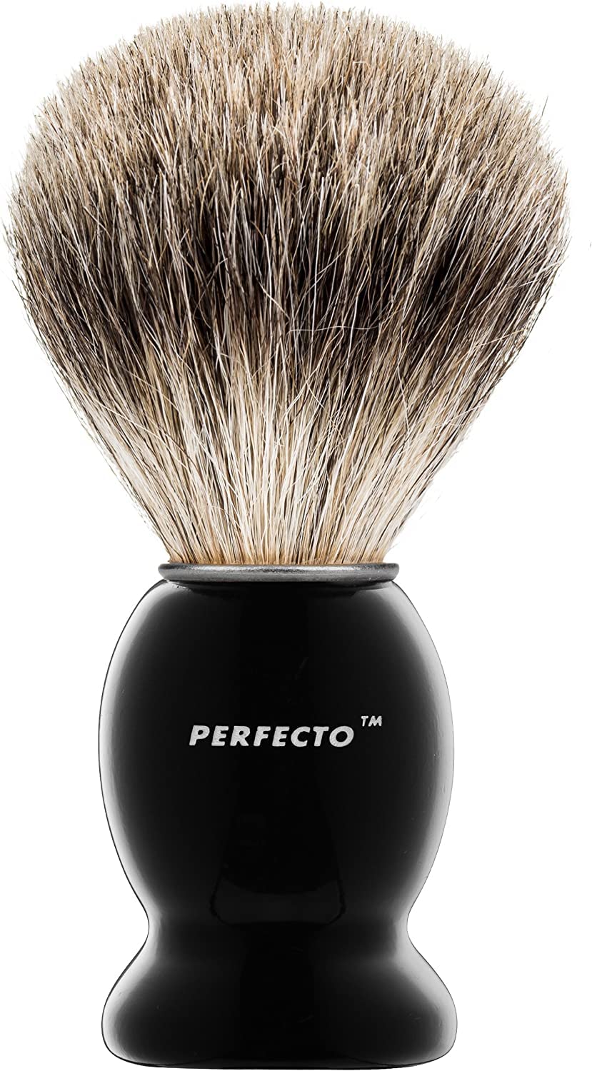 Perfecto badger shaving brush travel-ready for on-the-go grooming