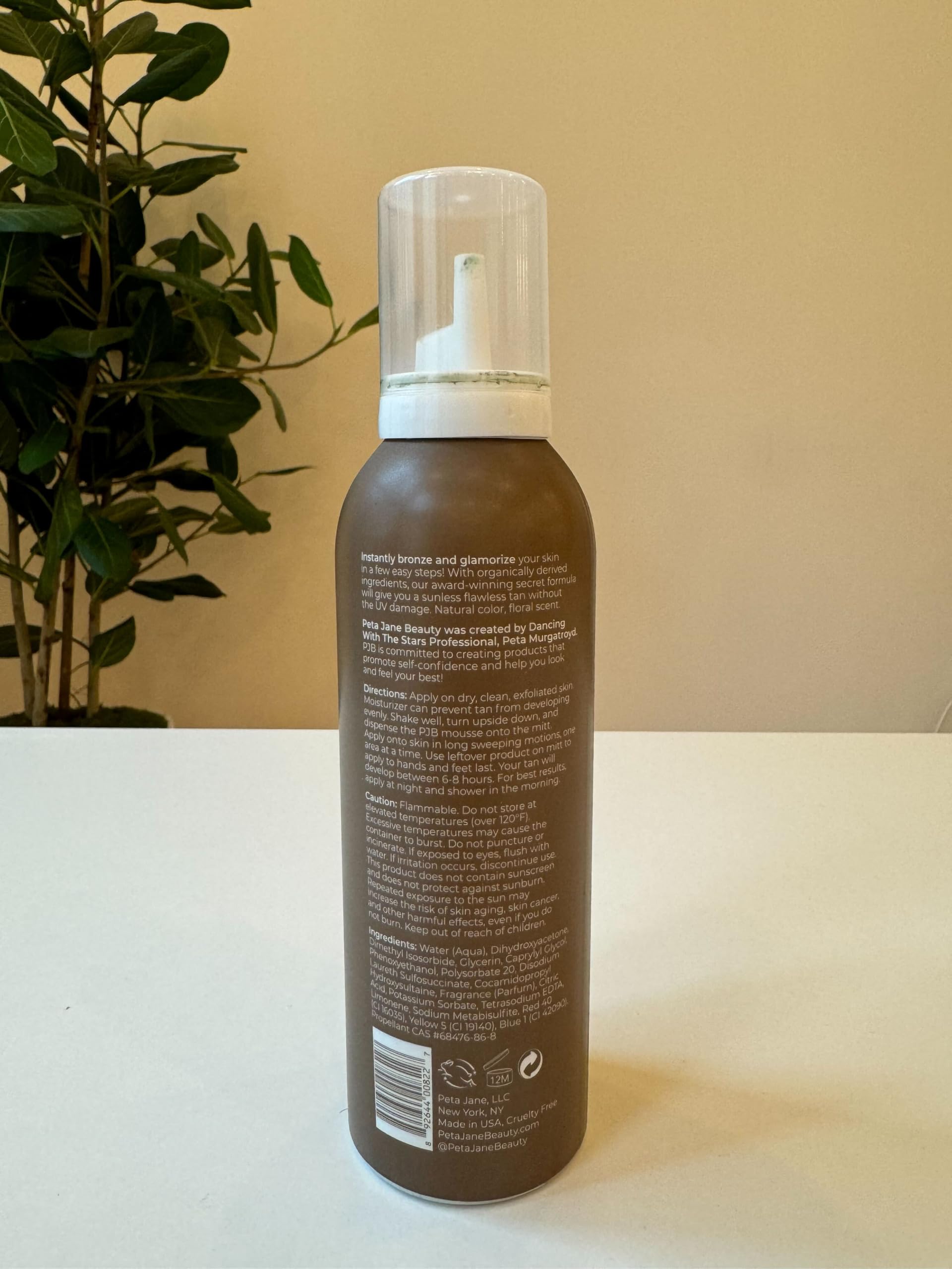 Non-sticky, transfer-resistant finish keeps skin comfortable during daily activities