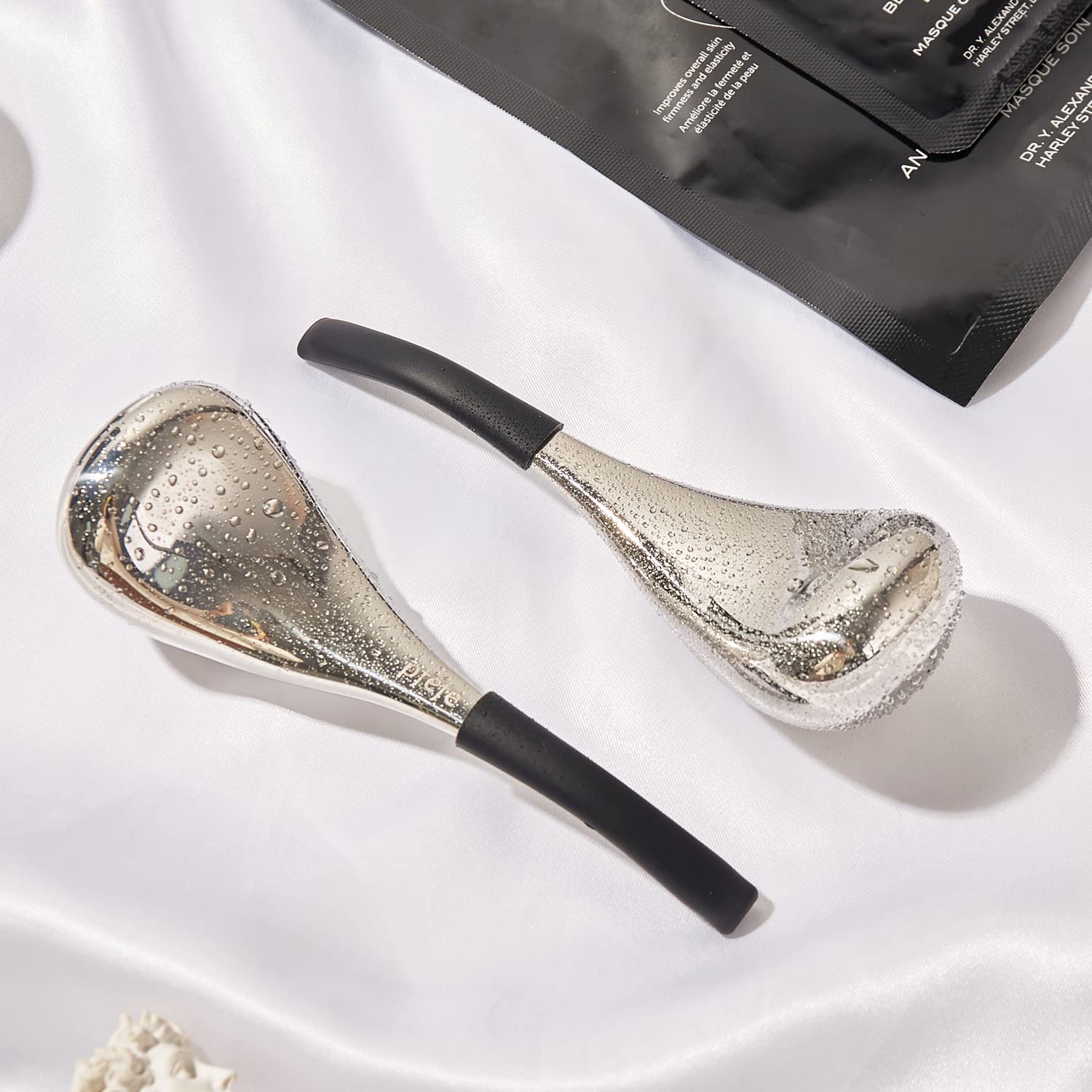 Pfefe Face massage cooling globes deliver a spa-like home treatment experience.