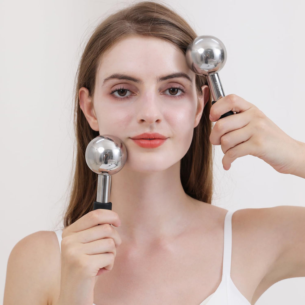 Pfefe ice globe glides with serums for smoother product application.