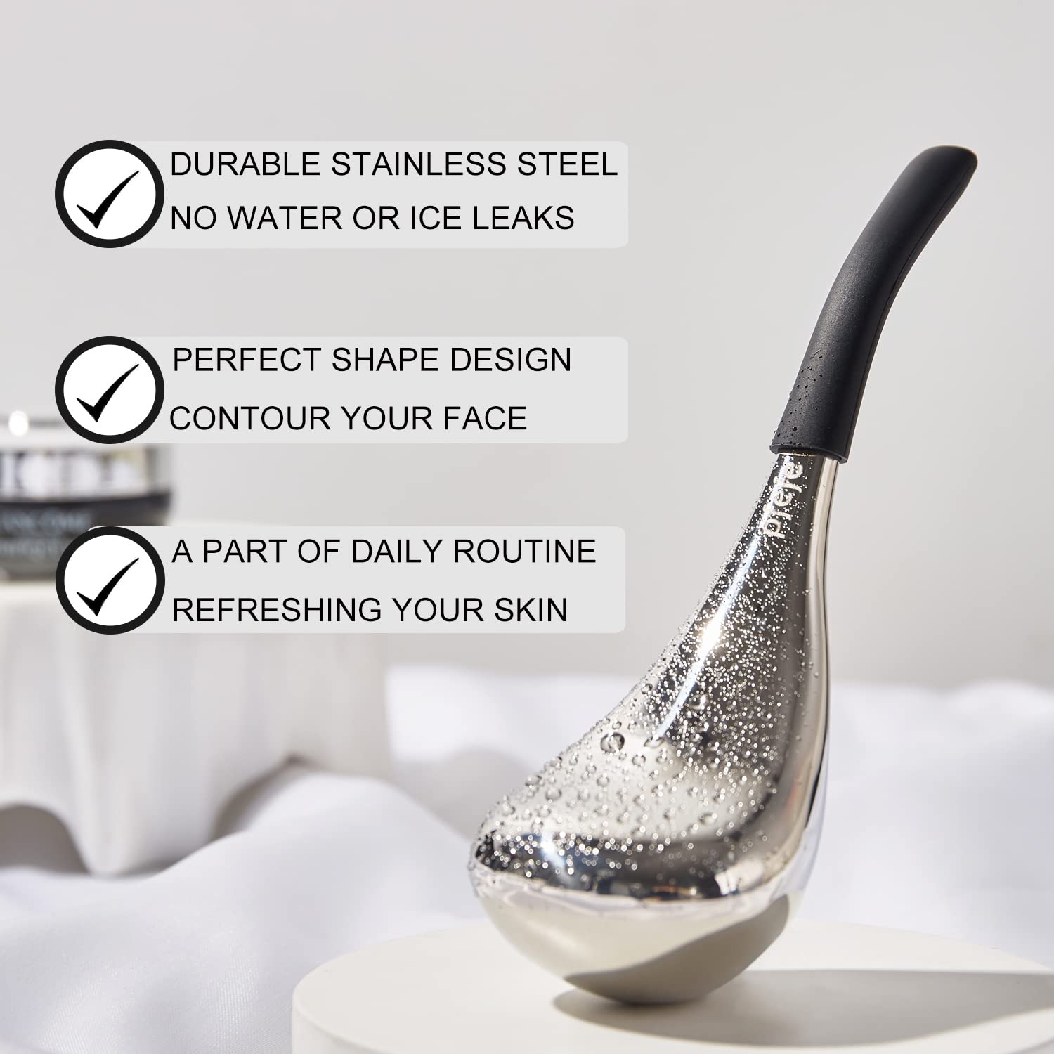 Pfefe Ice Globes eye cooling focus for gentle de-puffing around the eye area.