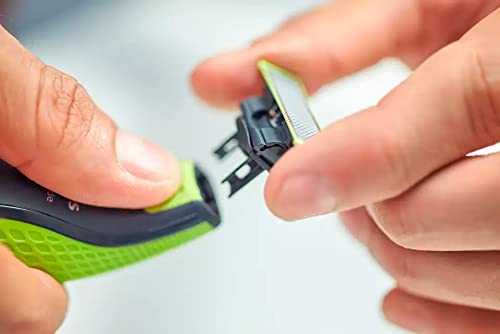 Dual-sided Philips OneBlade blade enabling quick, visible lines from both directions.
