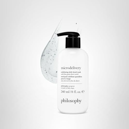 Portrait of smoother, brighter skin after Philosophy Microdelivery use