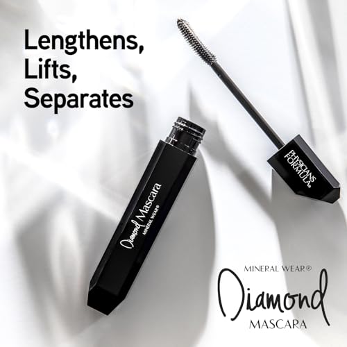 Physicians Formula MÁSCARA DIAMANTE Mineral Wear eleva las pestañas para un look abierto