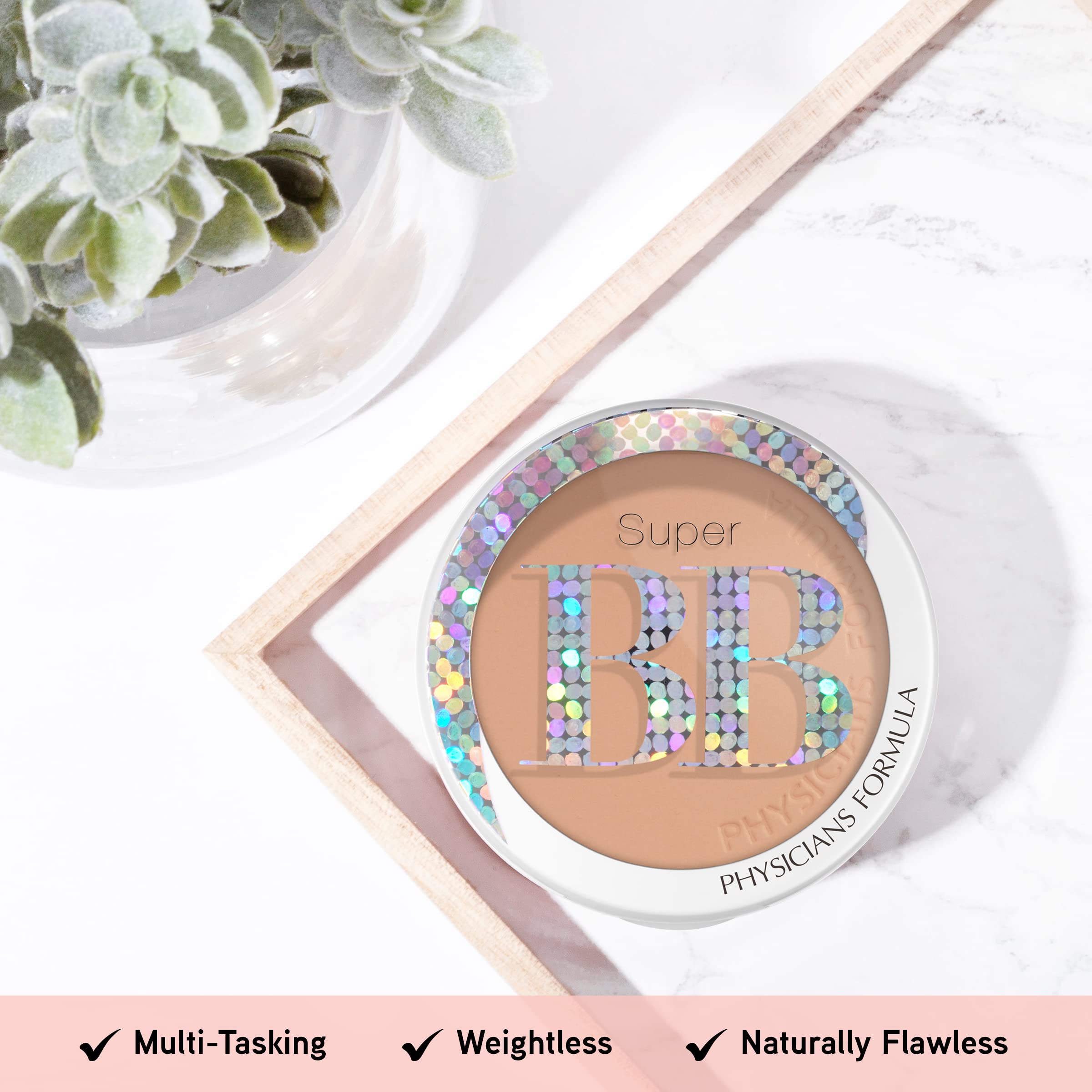 Physicians Formula Super BB Cream multiusos, maquillaje hidratante y corrección en uno.