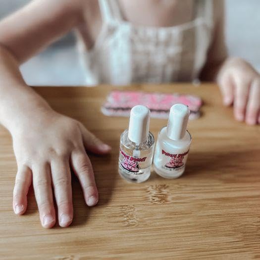 Piggy Paint Capa base y sellador, opción segura para manicuras infantiles