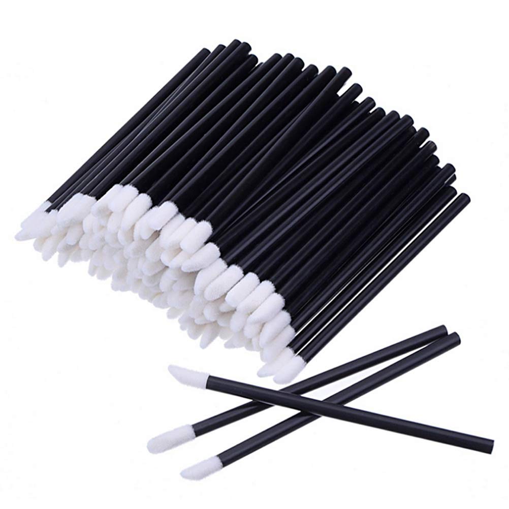 Pimoys lip brush with black handle and 9 cm length for precise lip makeup.