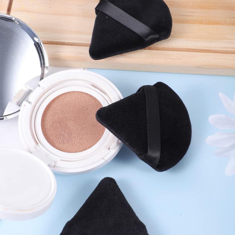 Pimoys puff grips comfortably in hand for easy application