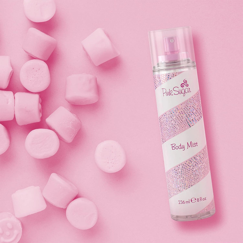 Head notes of bergamot and raspberry for a bright opening