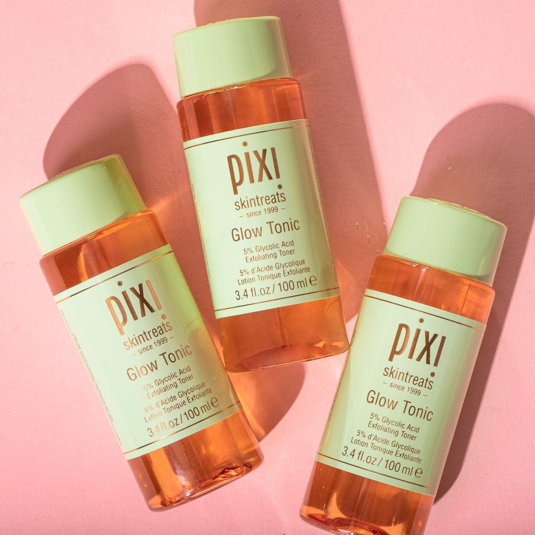 Etiqueta clara de Pixi Glow Tonic con ingredientes relevantes