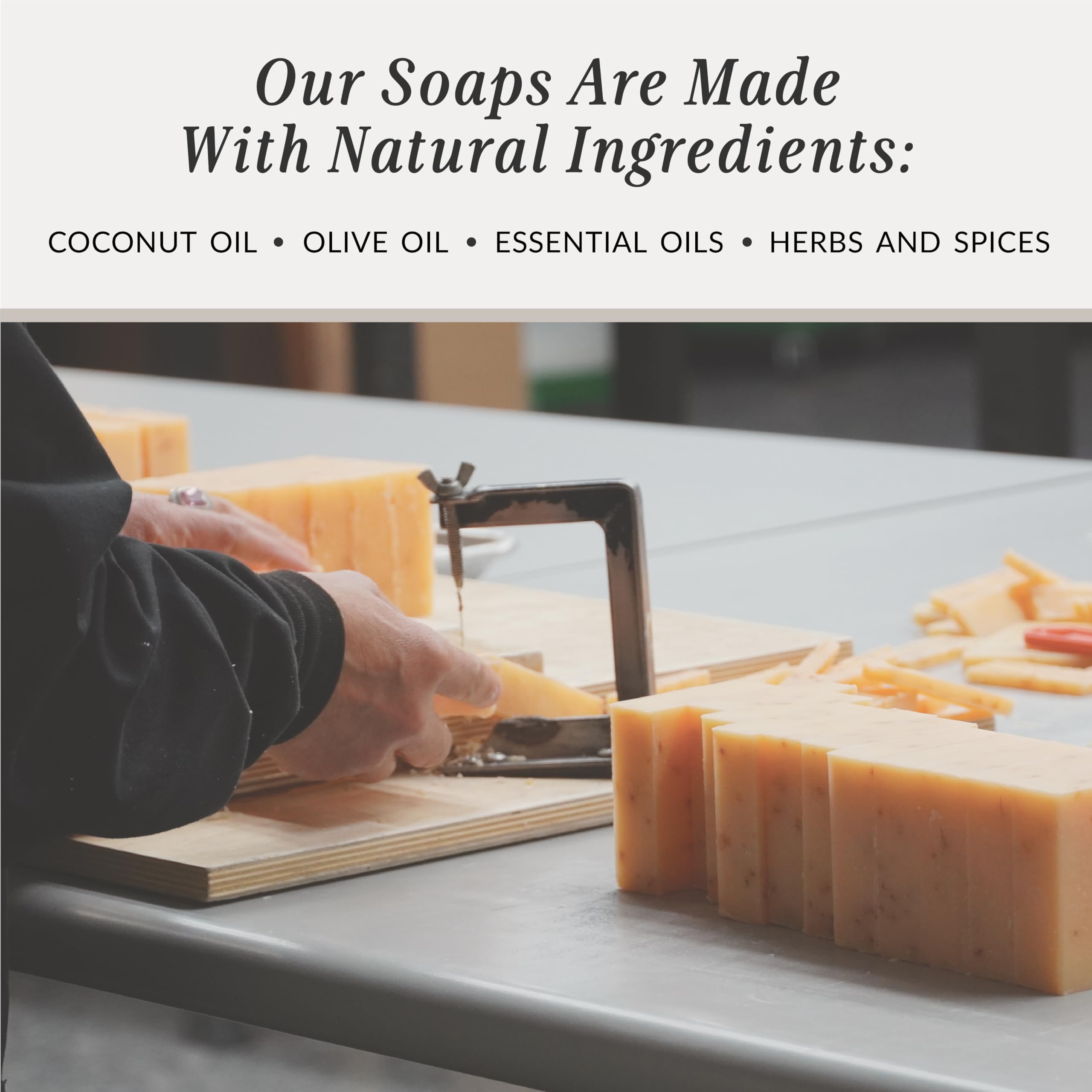 Plantlife Patchouli Bar Soap en el baño para uso diario.