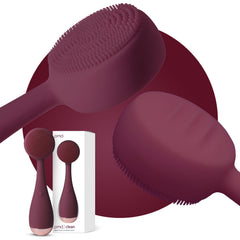 PMD Clean soft silicone bristles for gentle daily cleansing and exfoliation.