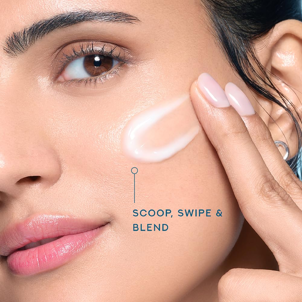 POND'S Super Light Gel uso diario, ideal para rutinas matutinas.