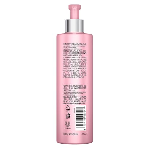 POND'S hands applying lotion show even coverage.