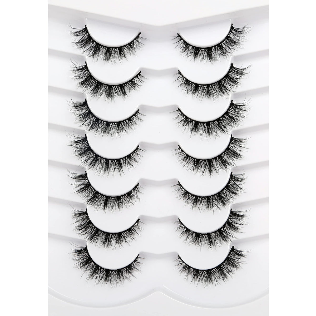 Pooplunch 7-pair lashes in premium packaging for easy storage and ready wear.