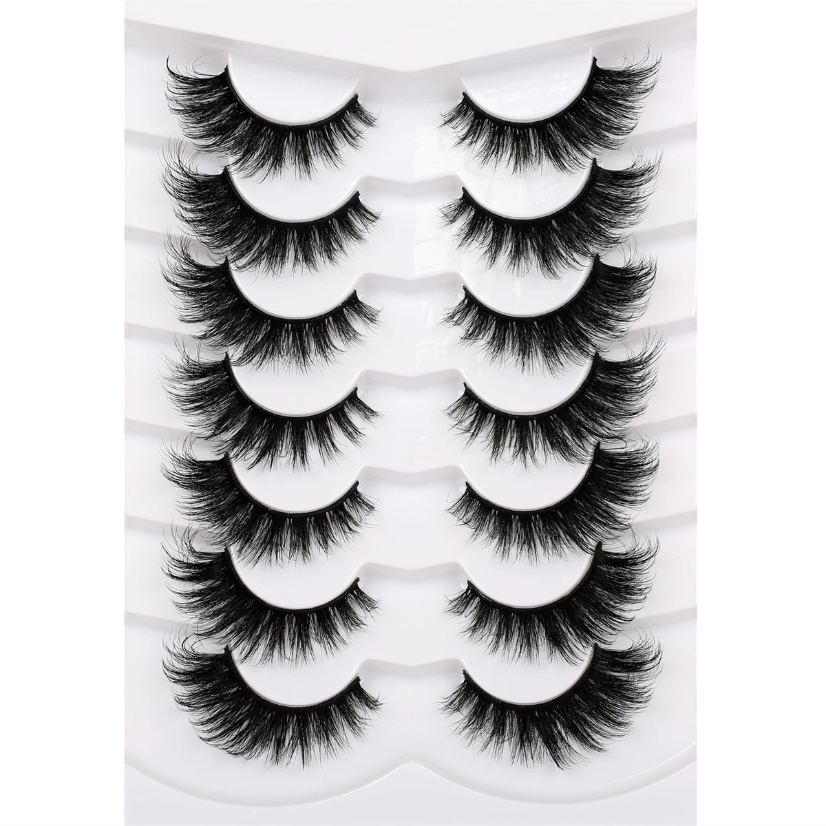 Pooplunch 8D cat-eye fluffy wispy lashes with a soft, natural movement for daily wear