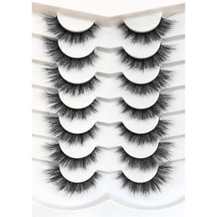 Pooplunch 8D silk lashes deliver a cat-eye look with lightweight comfort.