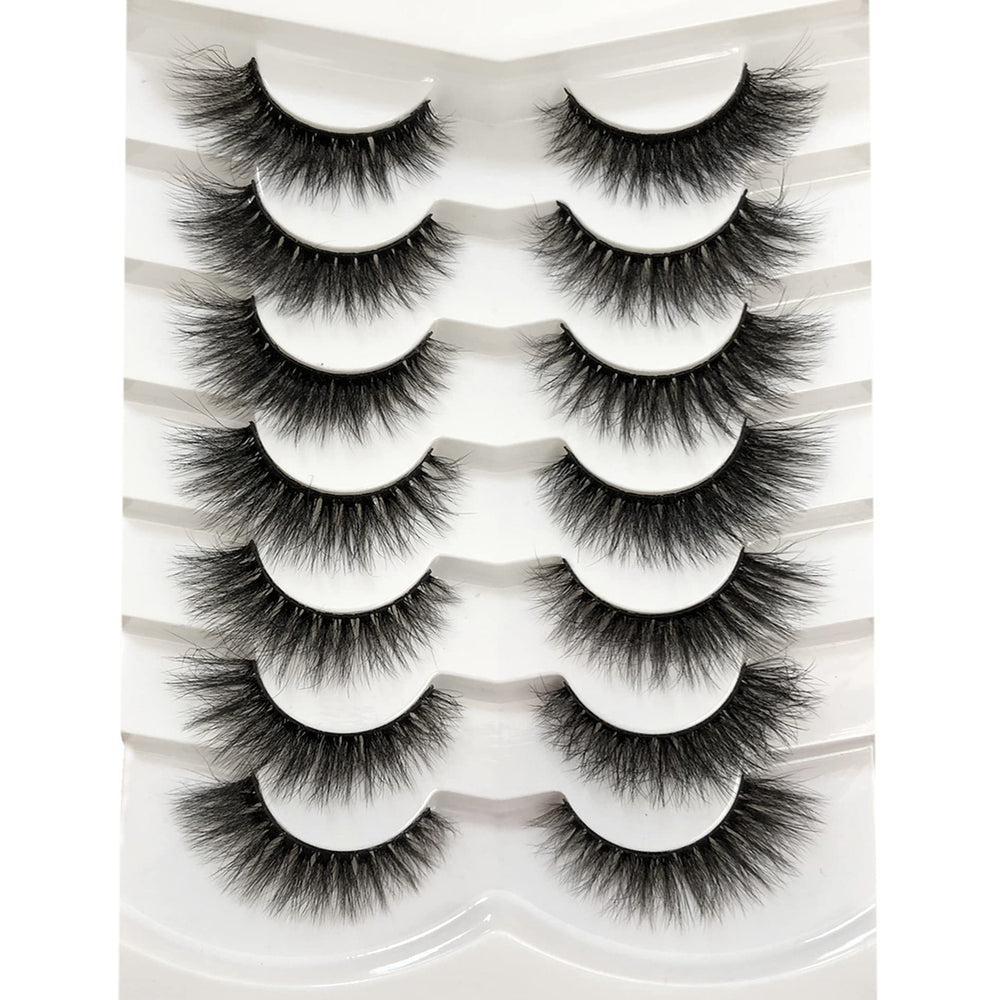 Pooplunch cat eye 8D silk lashes for a defined wing and brighter eyes.