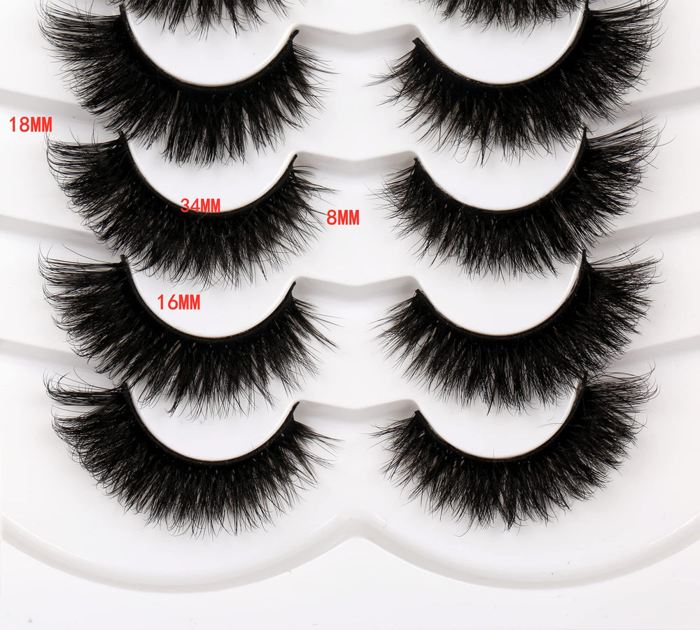 Pooplunch dramatic-volume cat-eye lashes deliver bold definition and long-lasting daily wear.