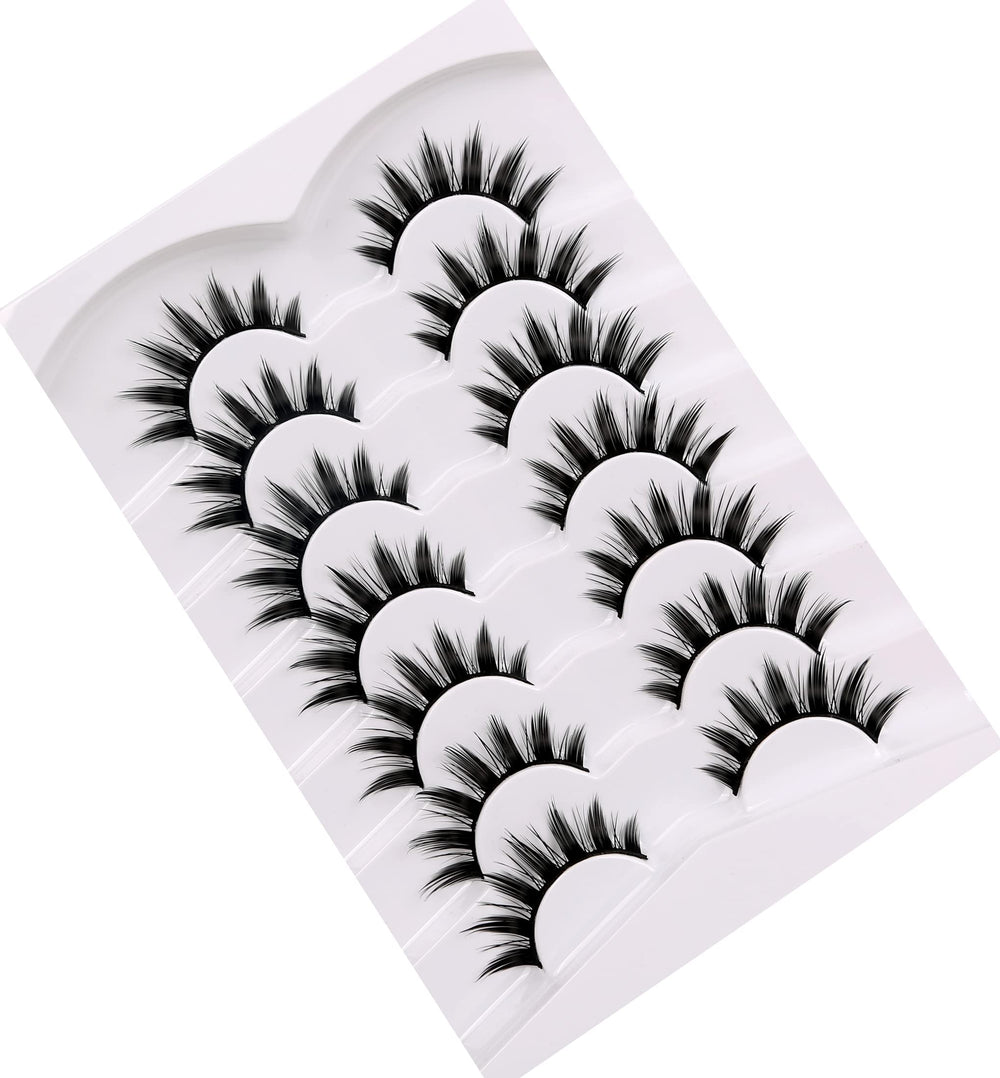 Pooplunch flexible-band lashes for easy, precise application.