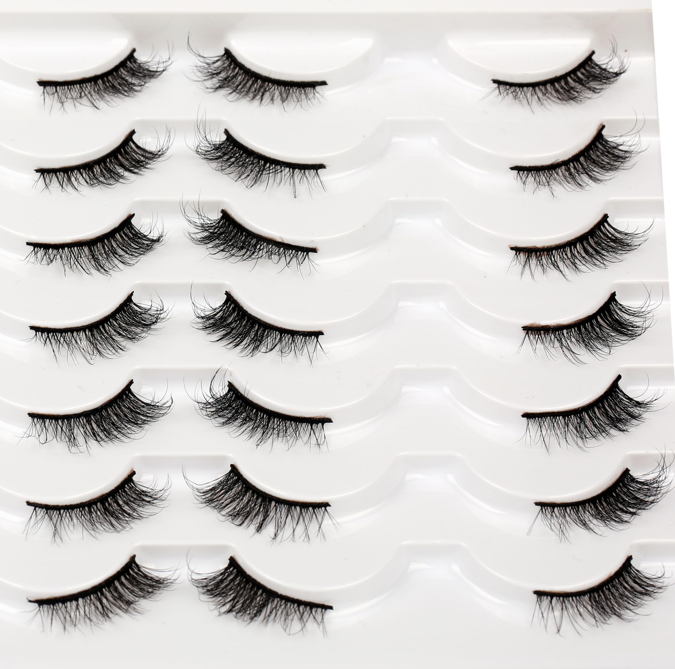 Pooplunch fluffy half lashes packaging and 14-pair kit for versatile styles