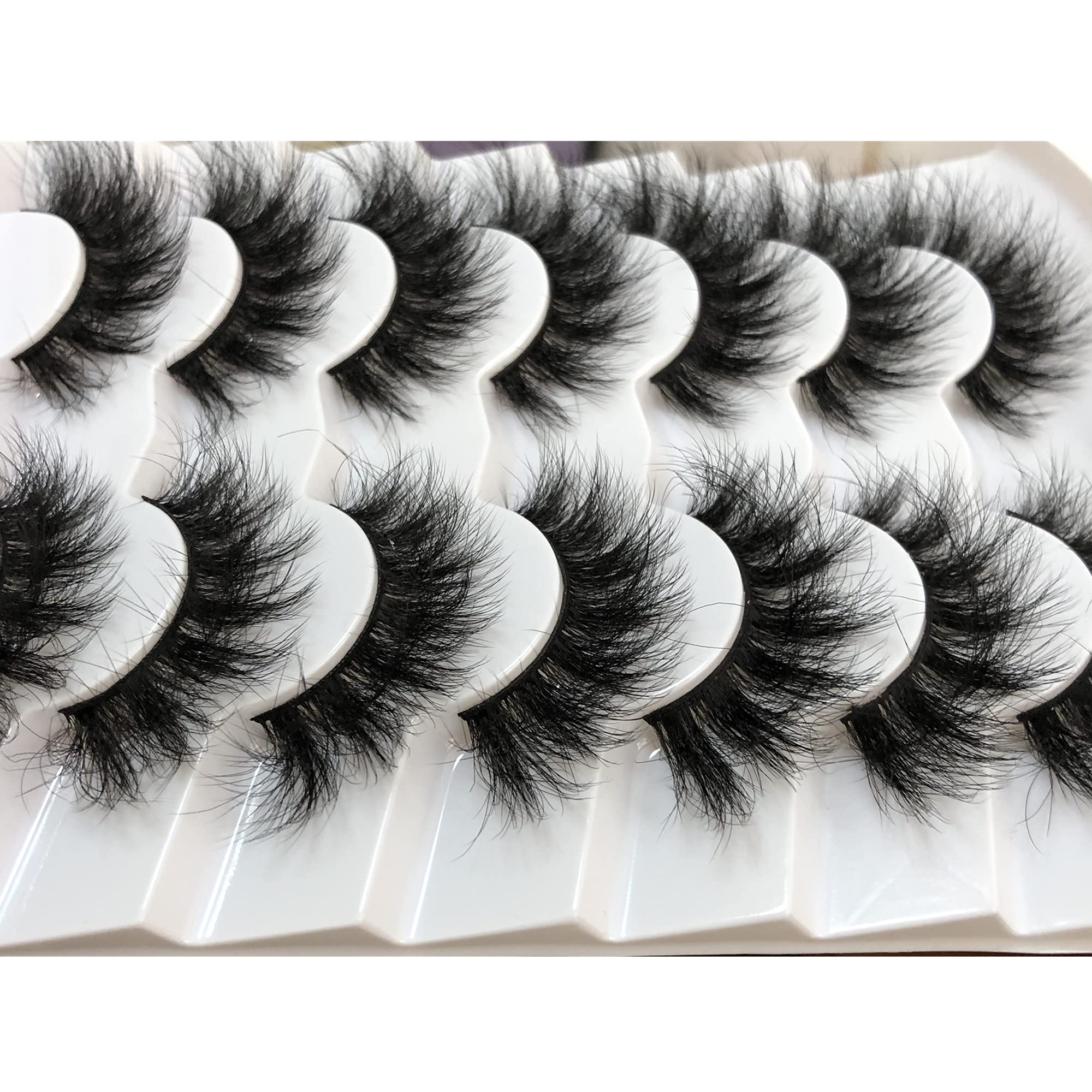 Pooplunch handmade lashes designed for lightweight comfort