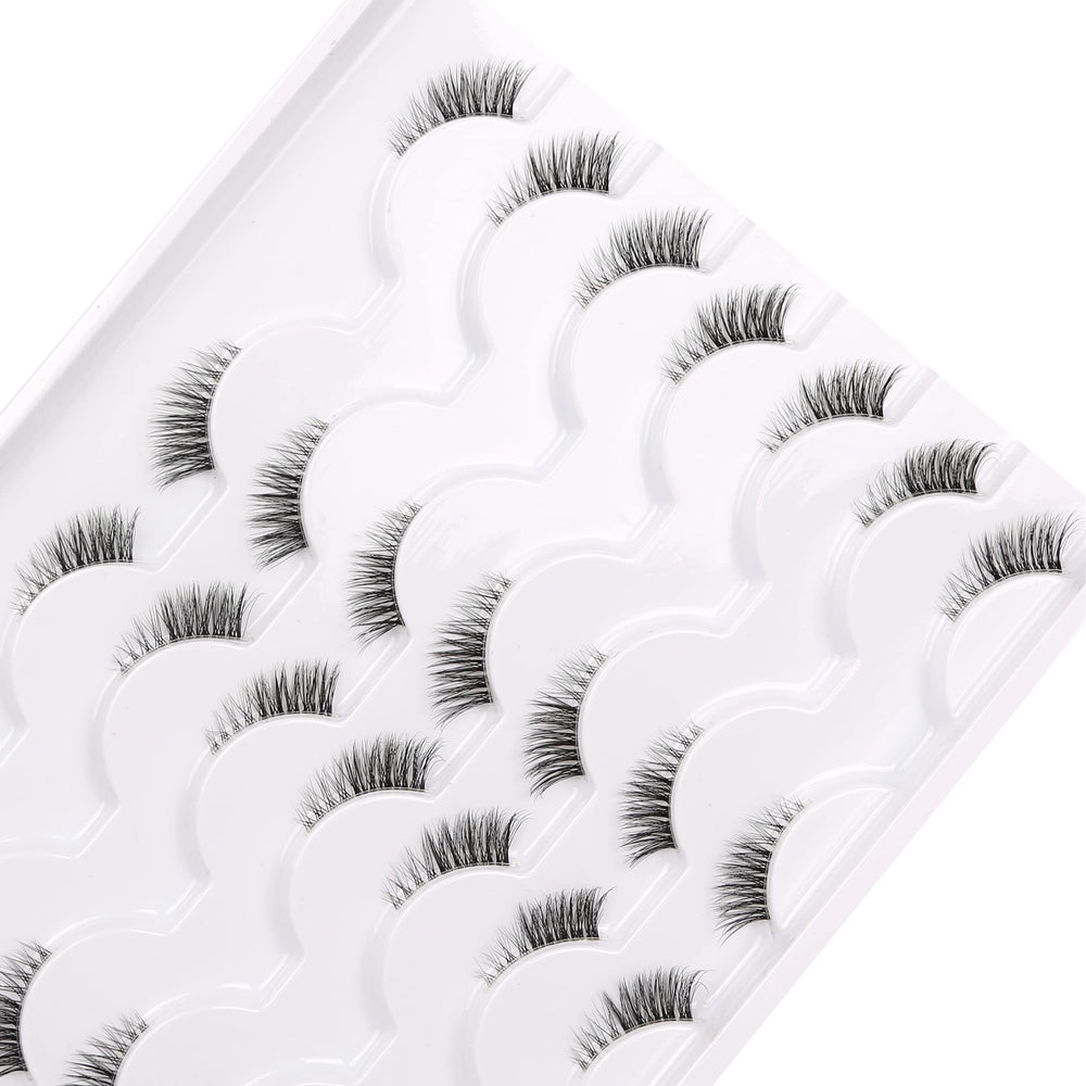 Pooplunch faux mink-inspired lashes in a versatile 14-pair pack.