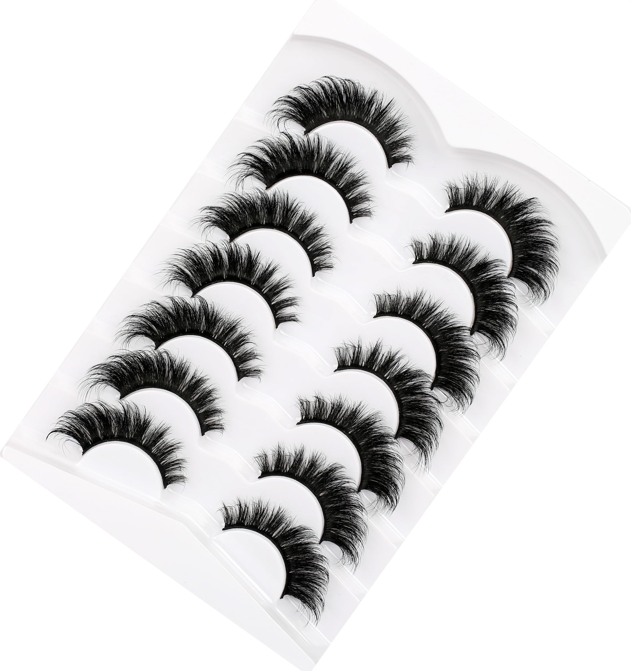 Pooplunch vegan cruelty-free faux mink lashes with soft, premium feel