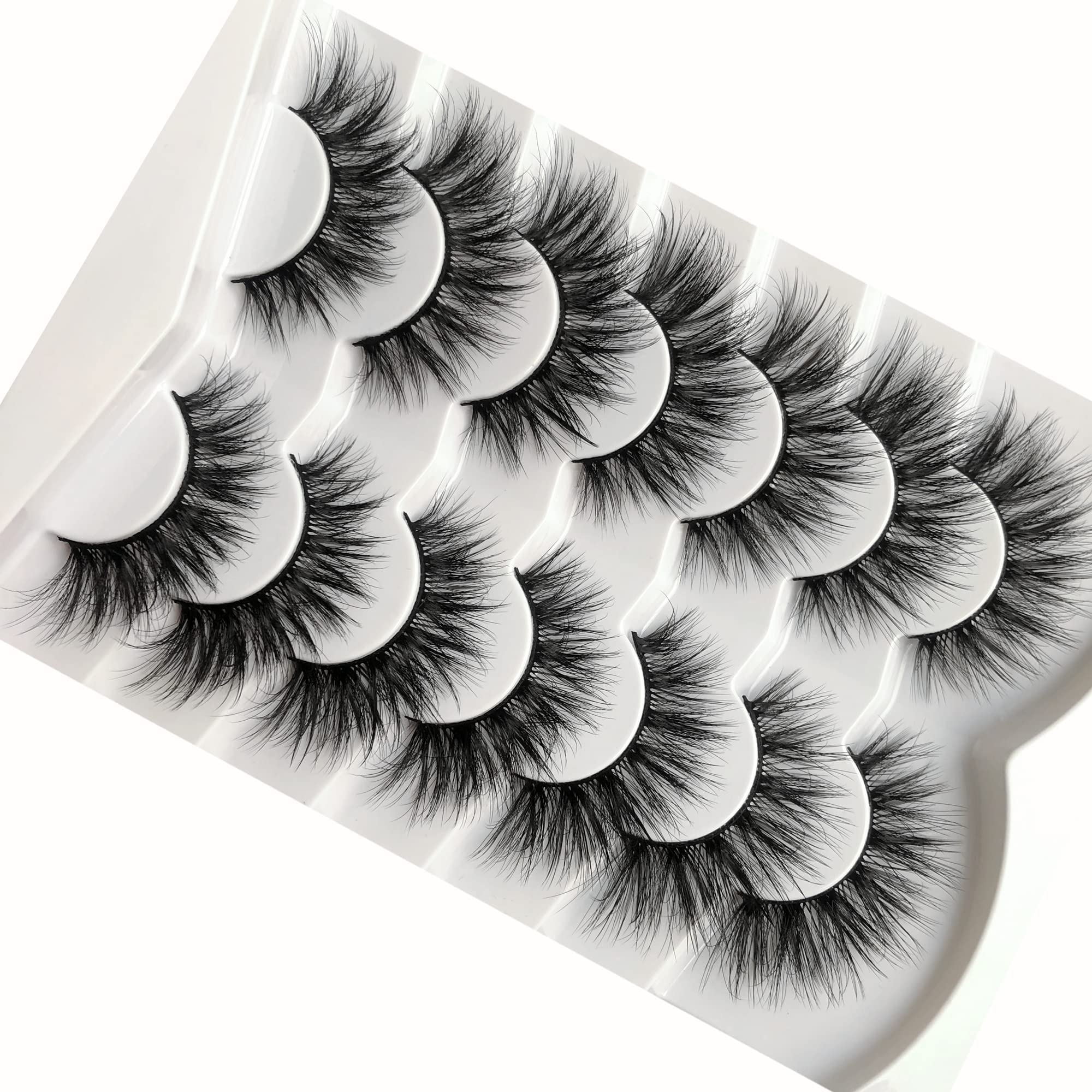 Pooplunch vegan cruelty-free lashes suit ethical beauty routines.