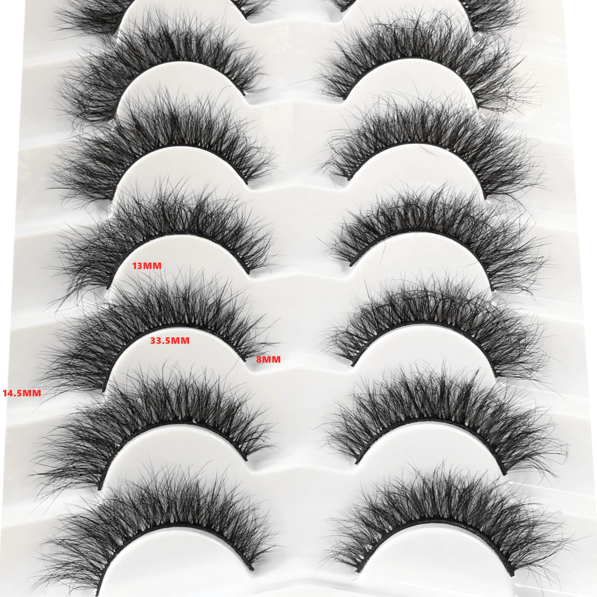 Pooplunch vegan cruelty-free lashes with soft, premium fibers.