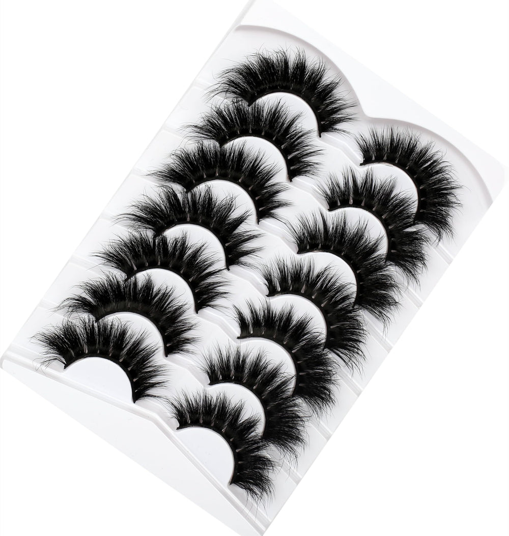 Pooplunch vegan cruelty-free lashes for guilt-free beauty