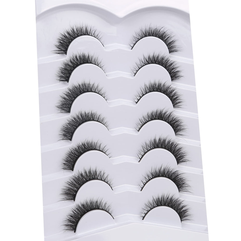 Pooplunch wispy full-volume lashes add dimensional lash line