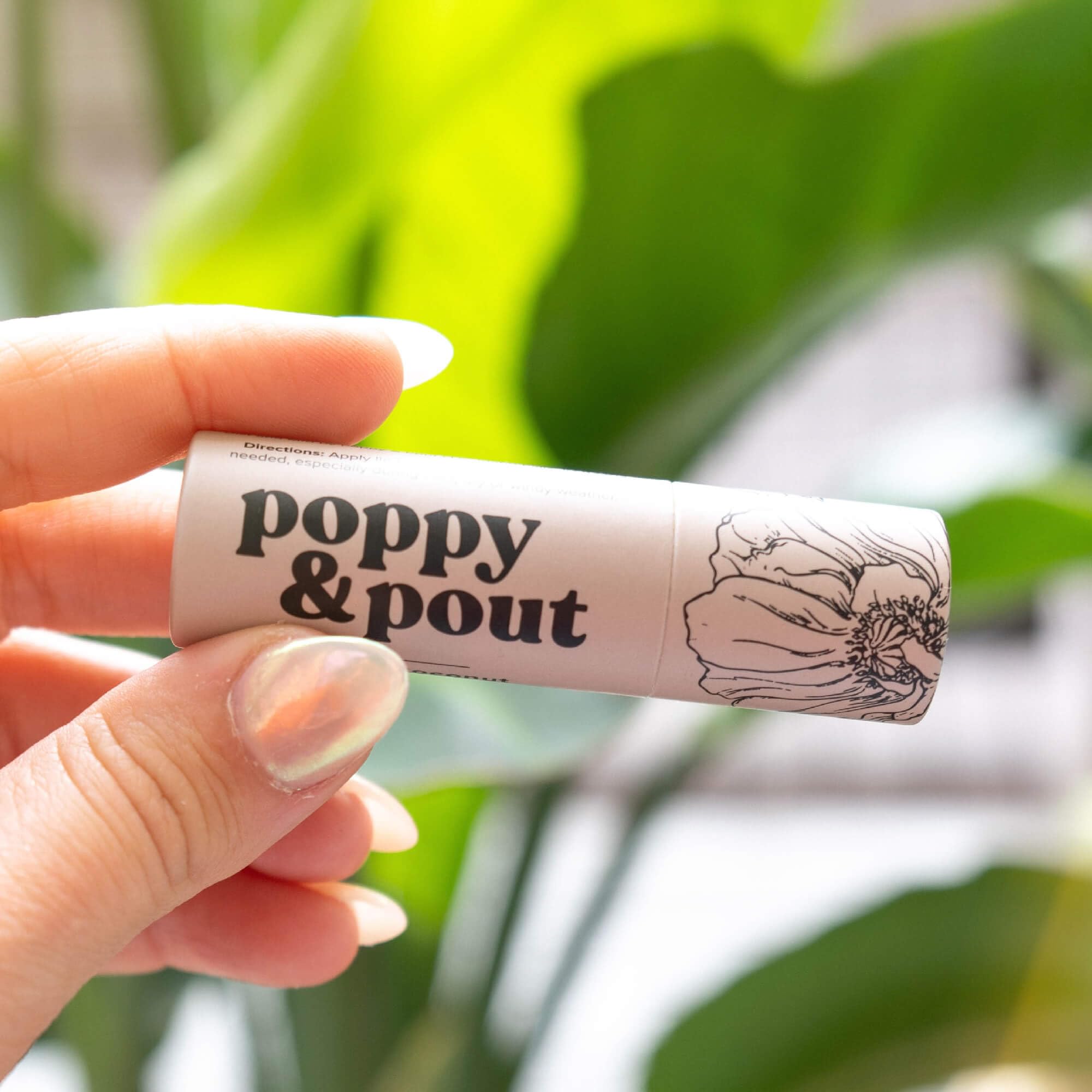 Ingredientes naturales Poppy & Pout: cera de abejas y aceite de coco.