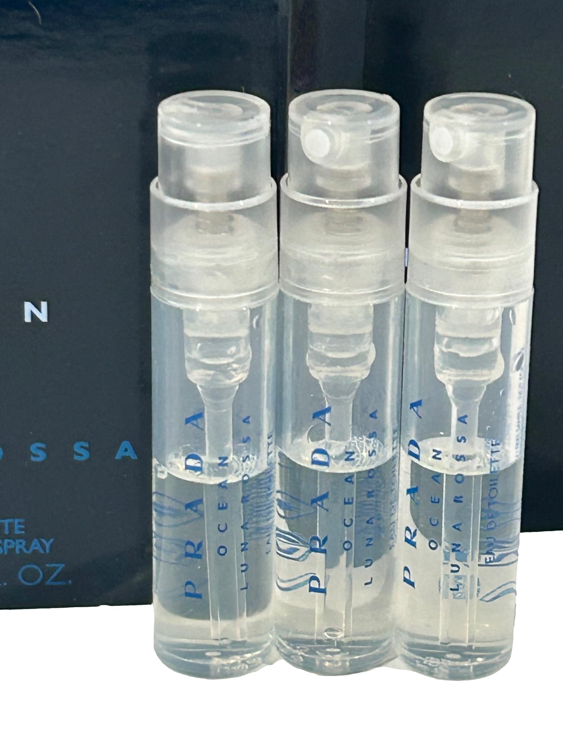 Prada Ocean Luna Rossa EDT travel sizes mini bottles, ideal for on-the-go refresh.
