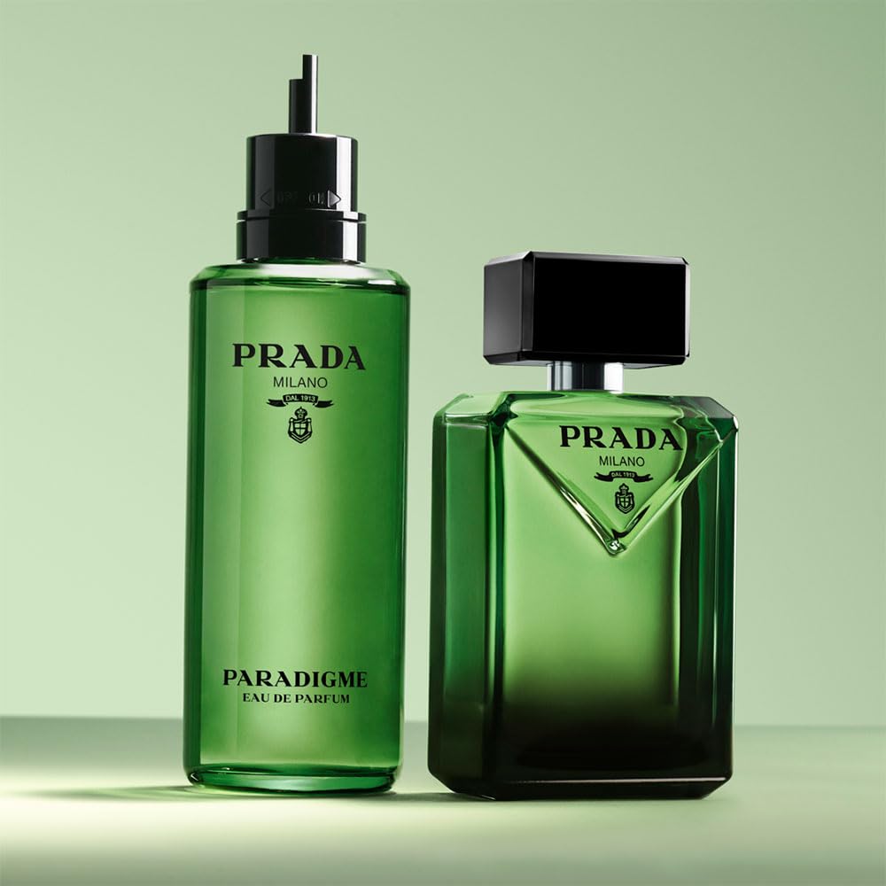 Prada Paradigme bottle label shows size and branding for quick recognition.