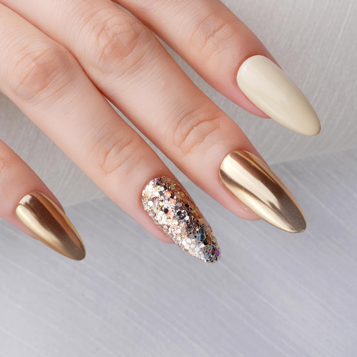 Pretty Diva uso en uñas naturales o tips, gran versatilidad cromada