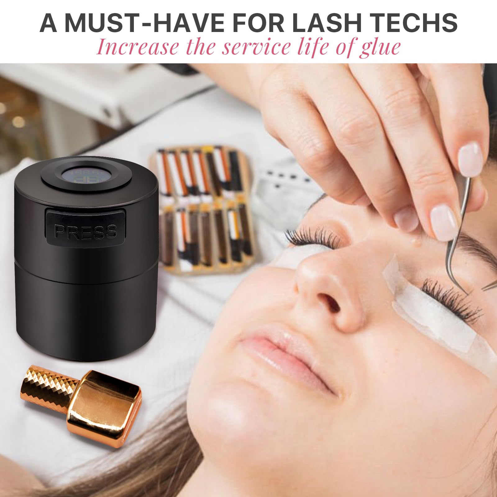 Pretty memory stand at a lash station for orderly setup